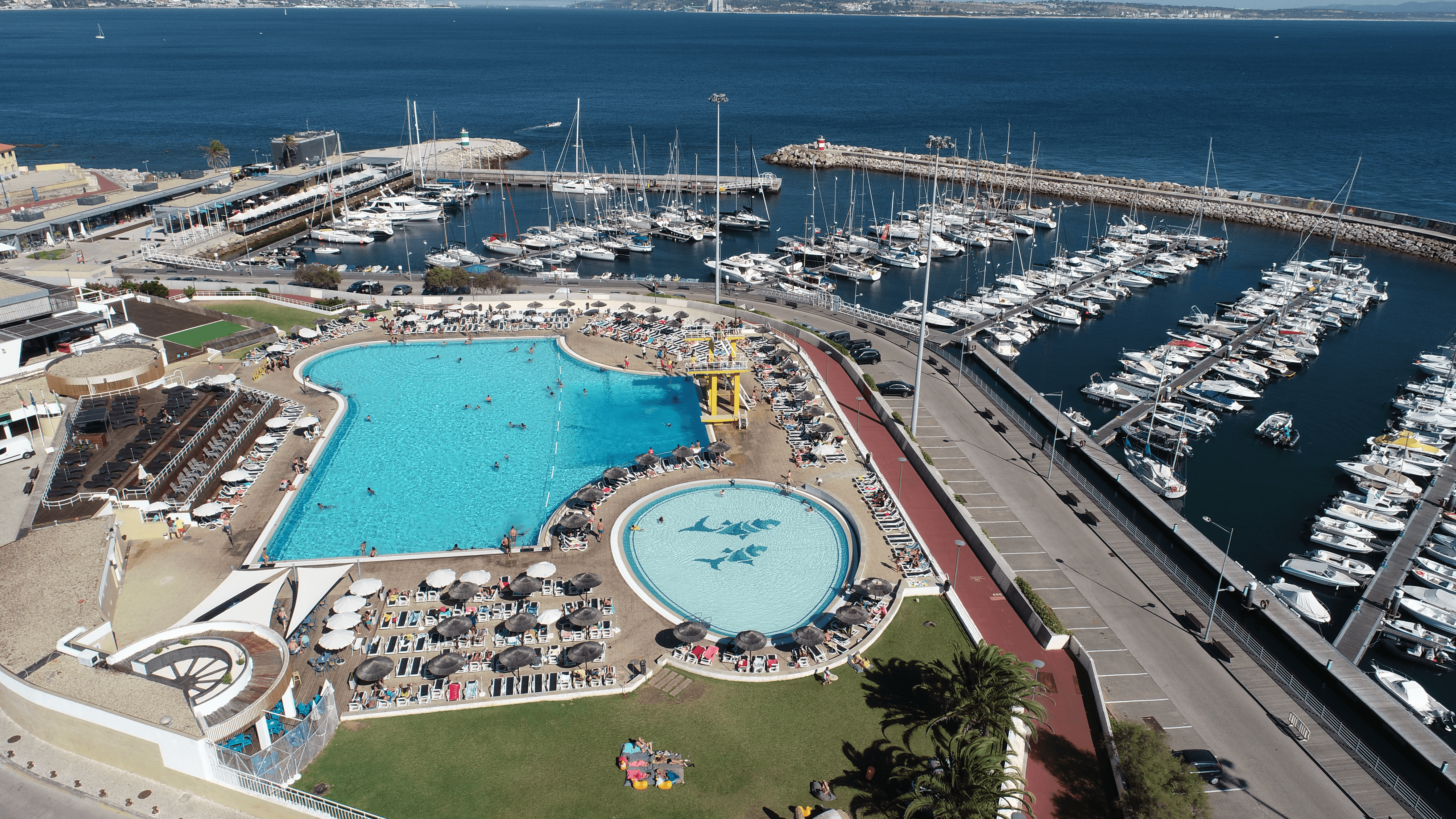 piscina oceanica oeiras